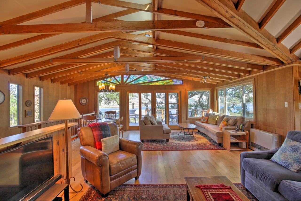Hillside Home With Deck And Views Of Tomales Bay! 인버네스 외부 사진